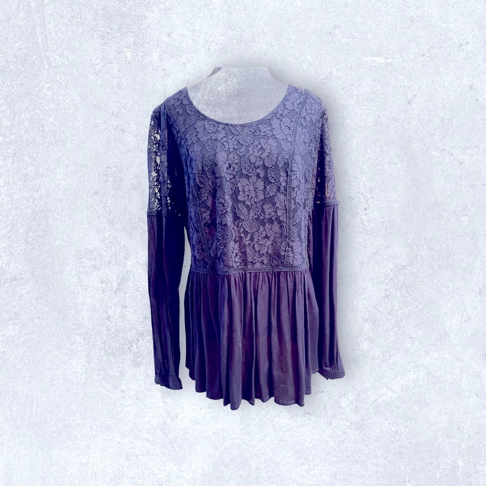 Yest lace blouse